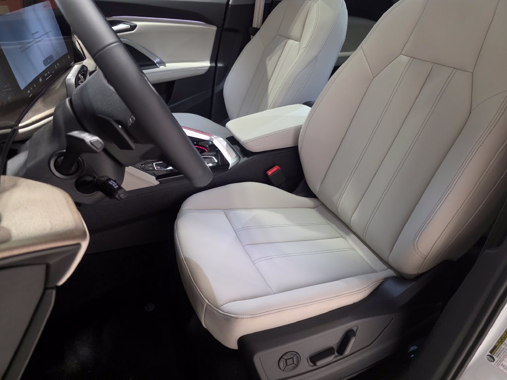 New 2026 Audi Q5 Premium Plus AWD/4WD image 18
