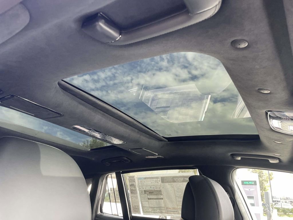 New 2026 Genesis G90 3.5T Prestige image 31