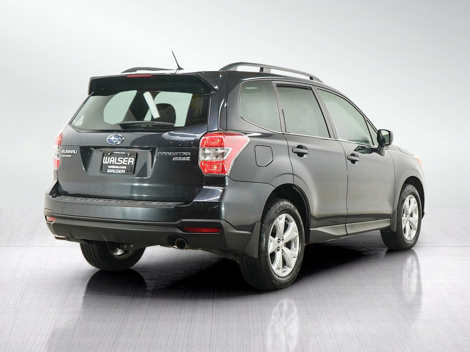 Used 2014 Subaru Forester 2.5i Limited w/ Popular Package #2 AWD/4WD image 5