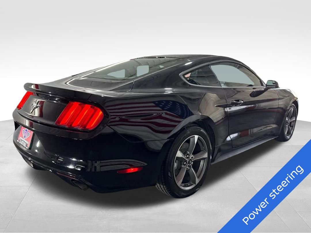 Used 2016 Ford Mustang Coupe w/ Equipment Group 051A RWD image 5