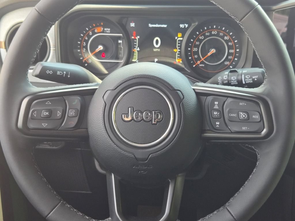 Used 2025 Jeep Wrangler Unlimited Sport AWD/4WD image 35