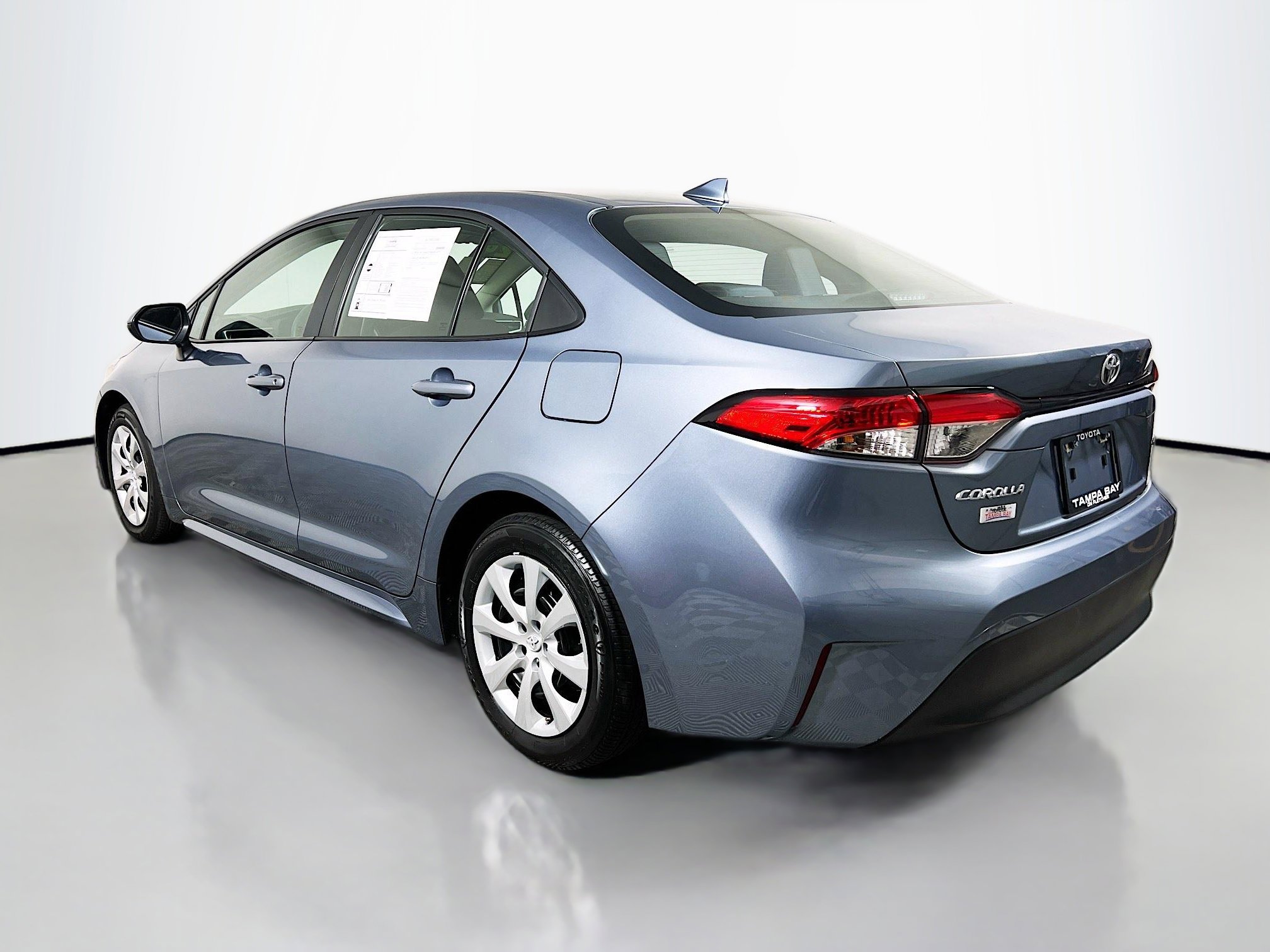 Used 2024 Toyota Corolla LE image 8