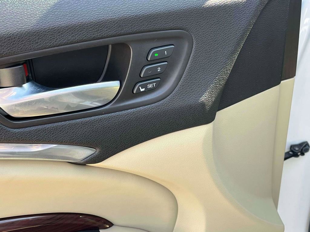 Used 2016 Acura MDX SH-AWD image 15