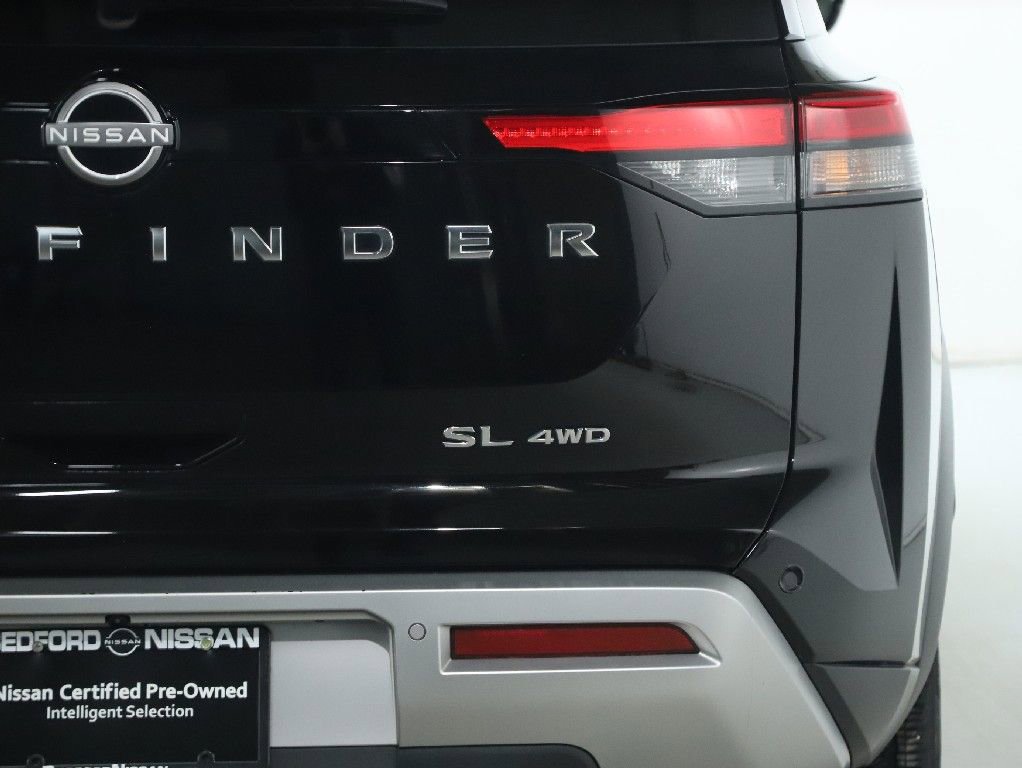 Certified 2025 Nissan Pathfinder SL image 46