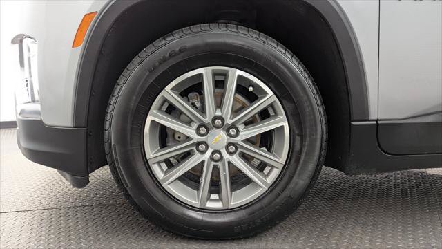 Used 2023 Chevrolet Traverse LT FWD image 30