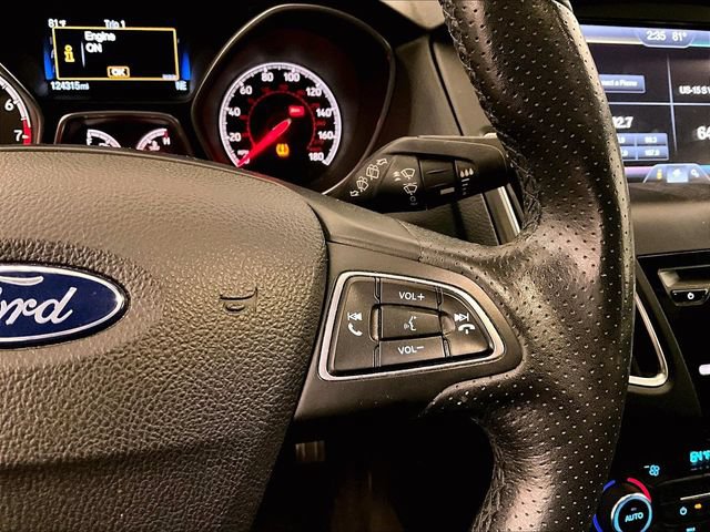 Used 2015 Ford Focus ST w/ Equipment Group 402A FWD image 18