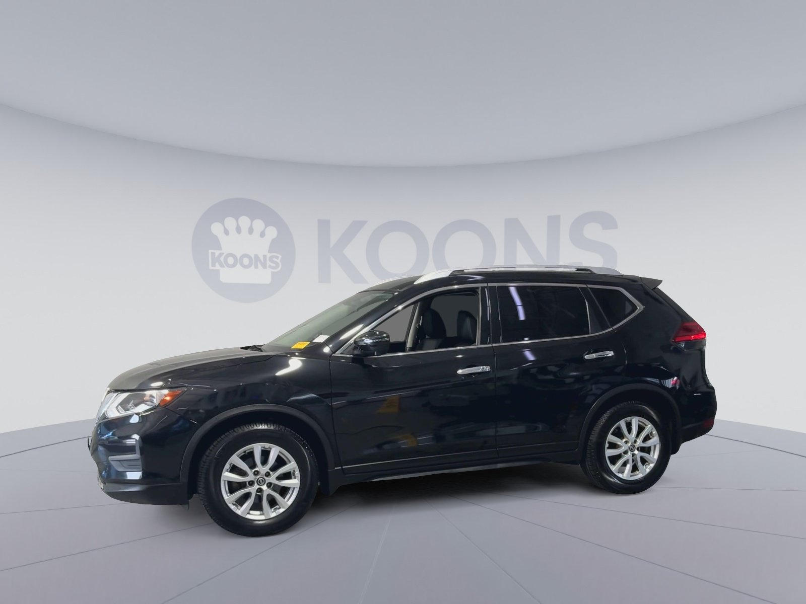 Used 2017 Nissan Rogue SV w/ SV Premium Package FWD image 7