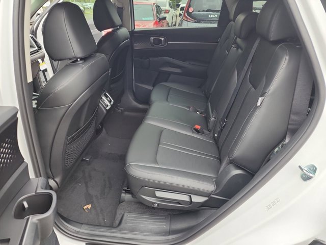 New 2026 Kia Sorento S image 13