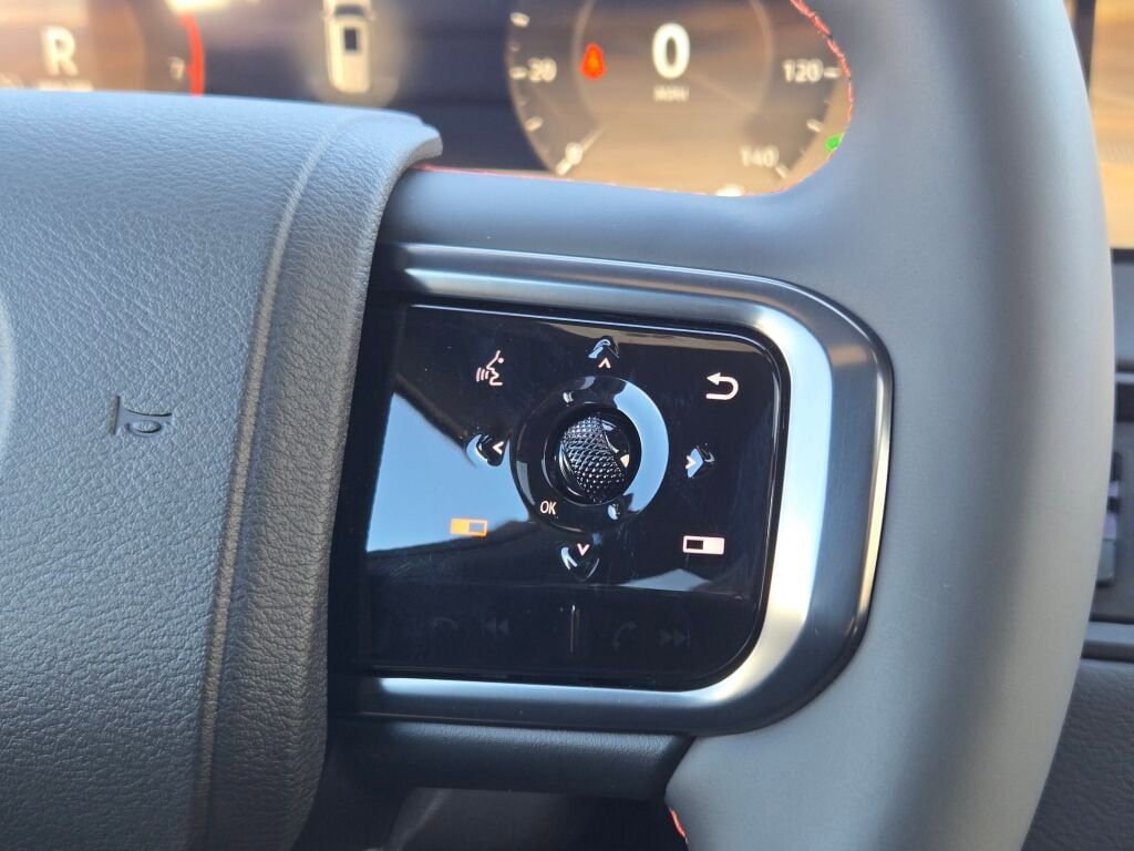 New 2026 Nissan Armada PRO-4X image 31