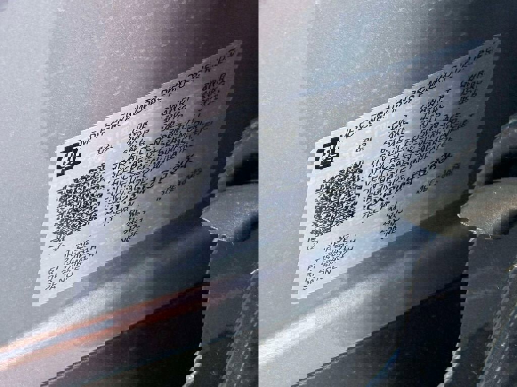 New 2026 Cadillac Optiq Luxury 2 image 21