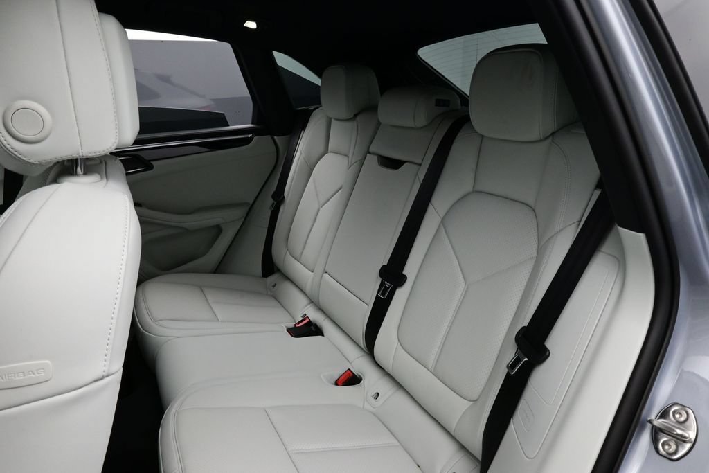 New 2026 Porsche Macan S AWD/4WD image 14