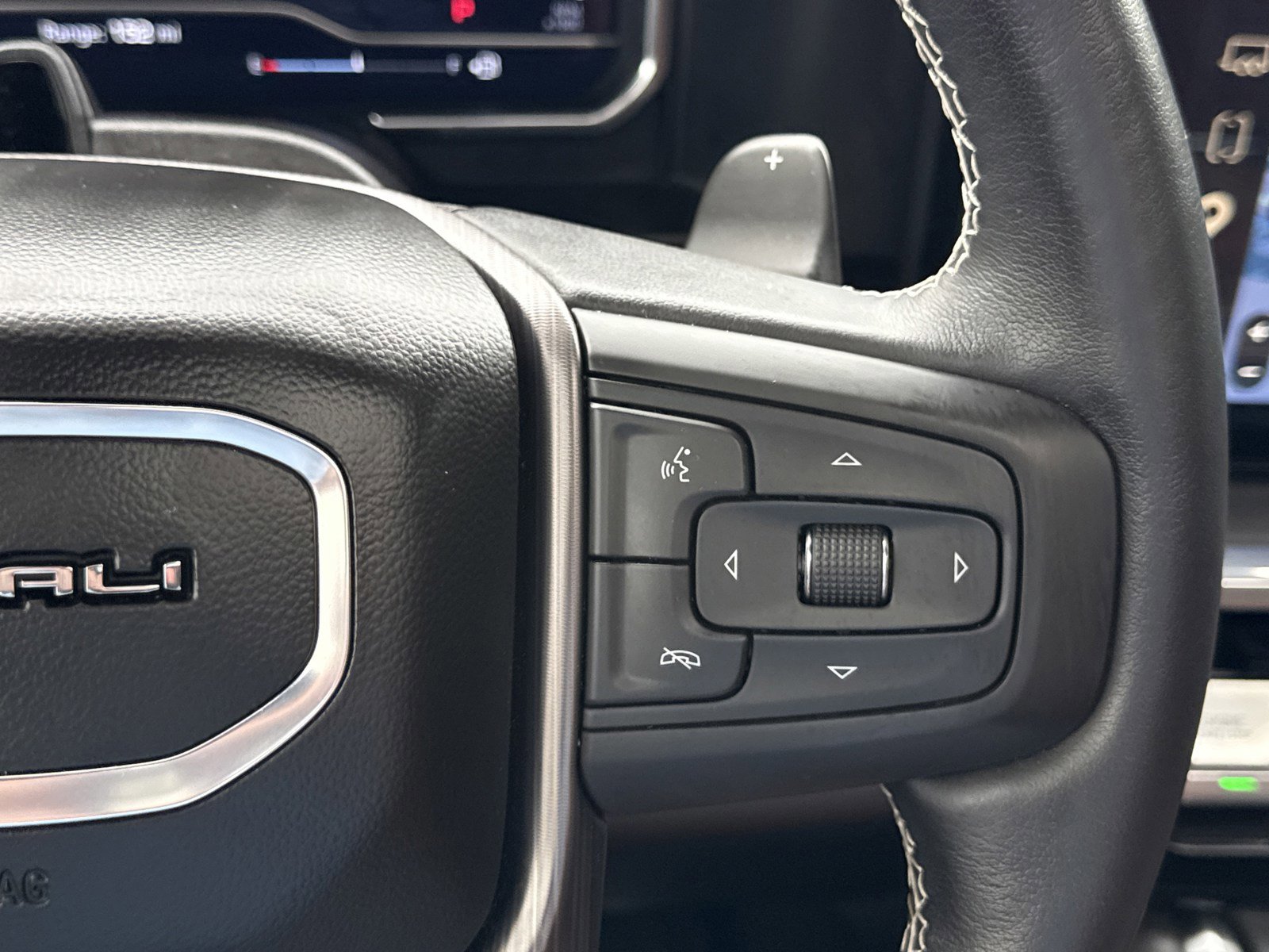 Used 2024 GMC Sierra 1500 Denali Ultimate AWD/4WD image 25