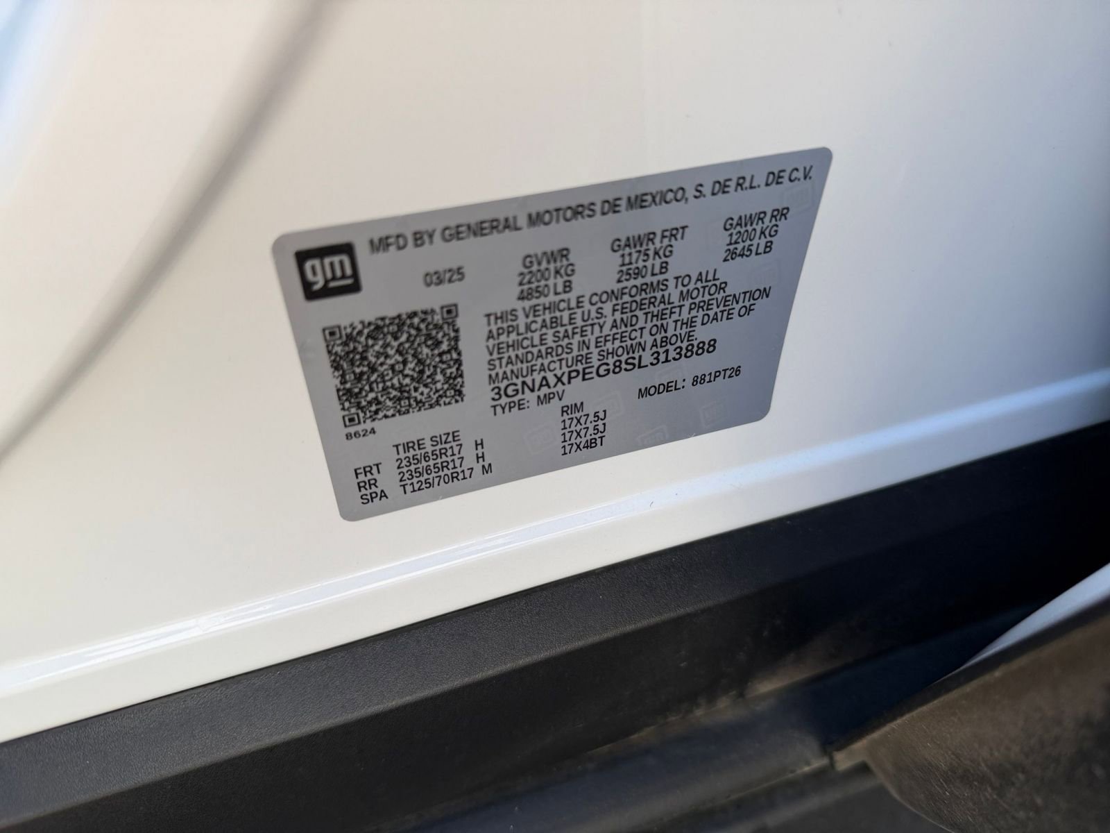 Used 2025 Chevrolet Equinox LT image 28