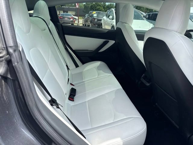 Used 2018 Tesla Model 3 Mid Range RWD image 21