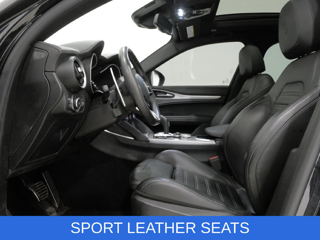 Used 2023 Alfa Romeo Stelvio Veloce AWD/4WD image 13