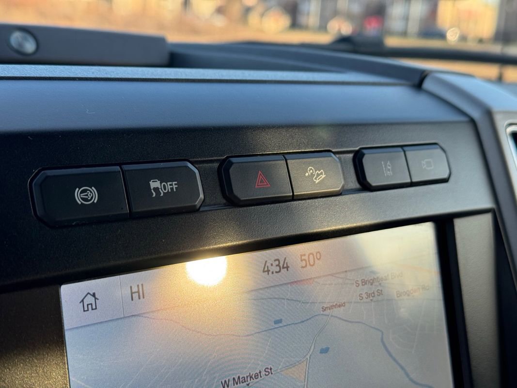 Used 2021 Ford F250 Lariat w/ Lariat Ultimate Package image 31