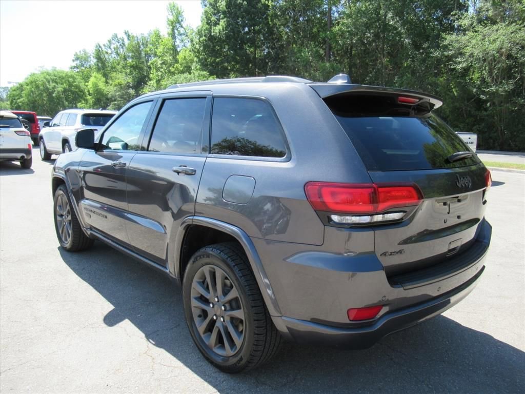 Used 2017 Jeep Grand Cherokee Limited 75th Anniversary AWD/4WD image 3