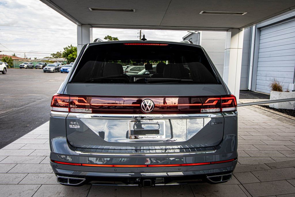 New 2026 Volkswagen Atlas SEL Premium R-Line image 14