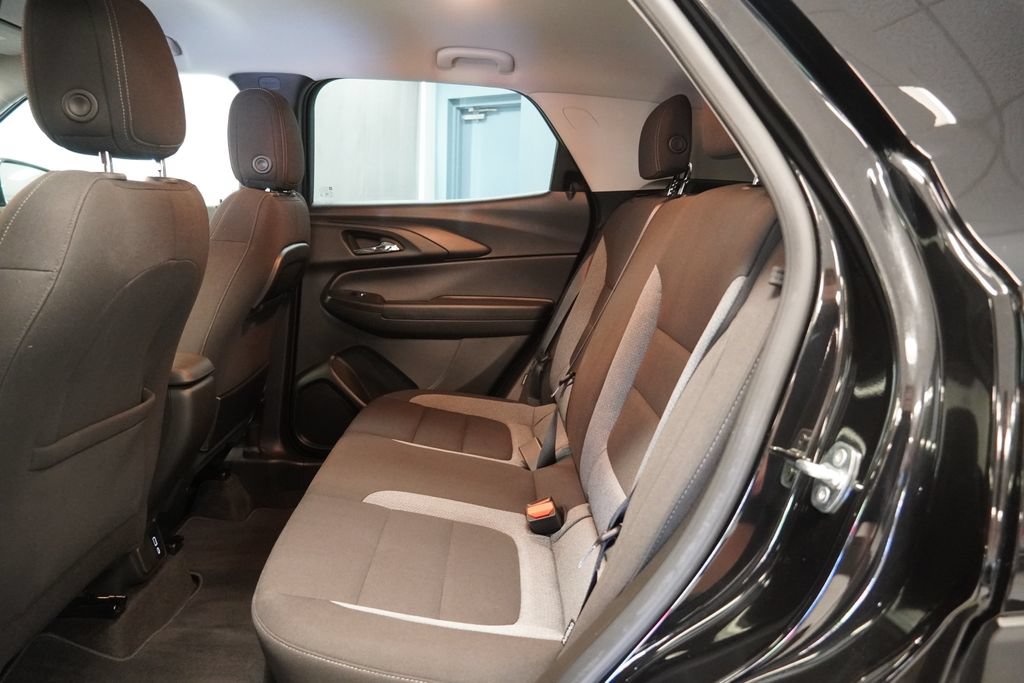 Used 2023 Chevrolet TrailBlazer LT w/ Convenience Package FWD image 25
