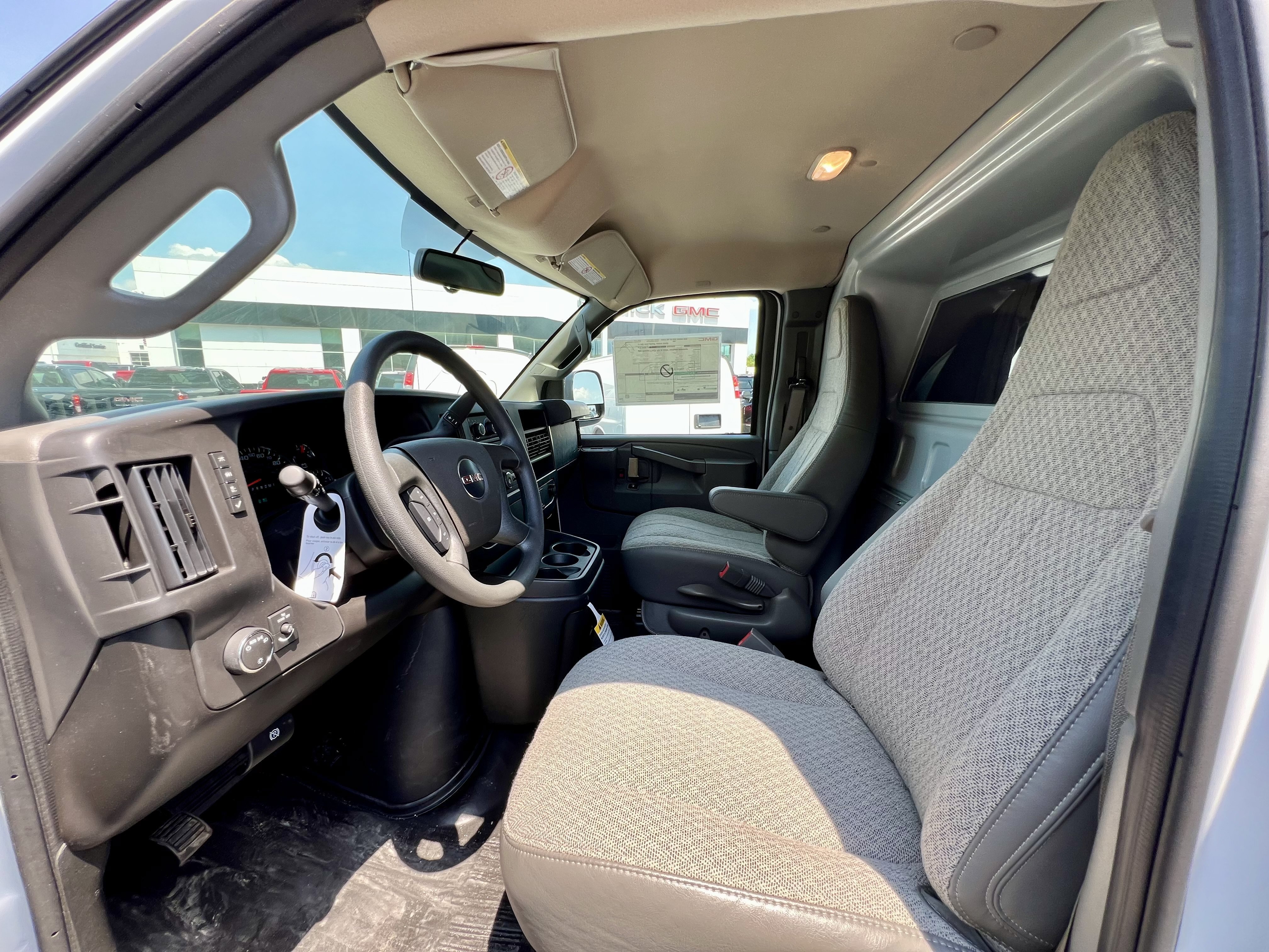 New 2026 GMC Savana 2500 Extended w/ Enhanced Convenience Package RWD image 12