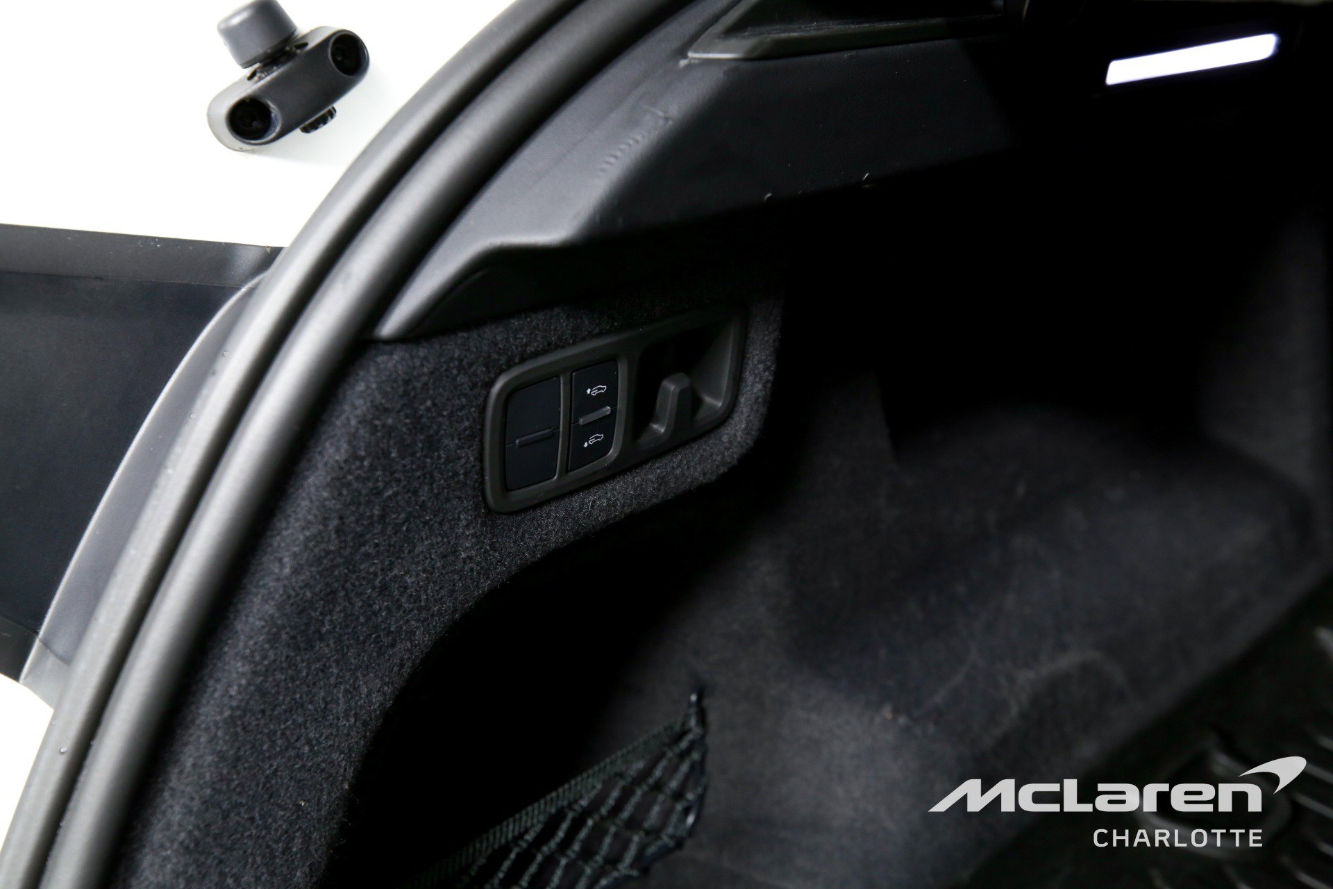 Used 2022 Lamborghini Urus AWD/4WD image 21