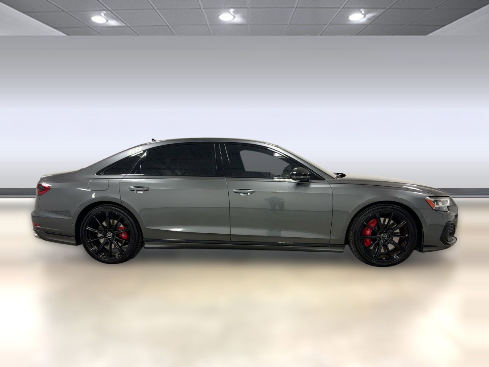 Used 2024 Audi S8 w/ S8 Comfort Plus Package image 6