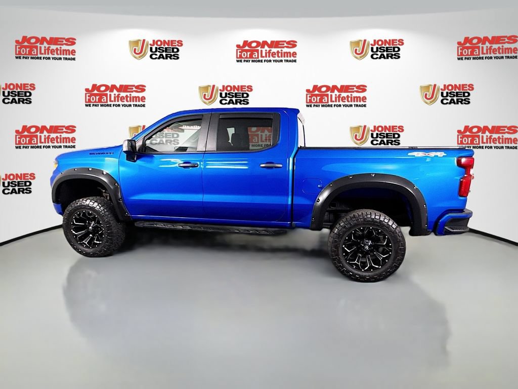 Used 2022 Chevrolet Silverado 1500 Custom w/ LPO, Dark Essentials Package AWD/4WD image 12