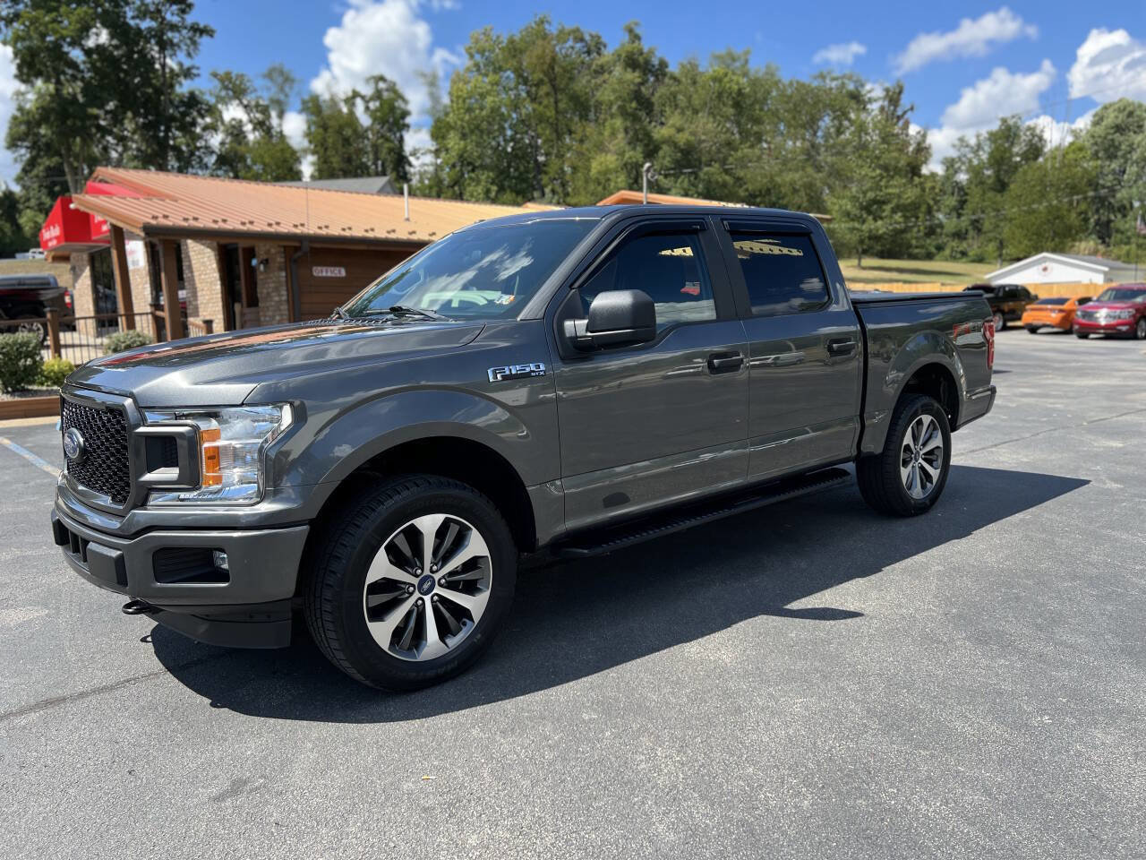 Used 2019 Ford F150 XL w/ Equipment Group 101A Mid image 1