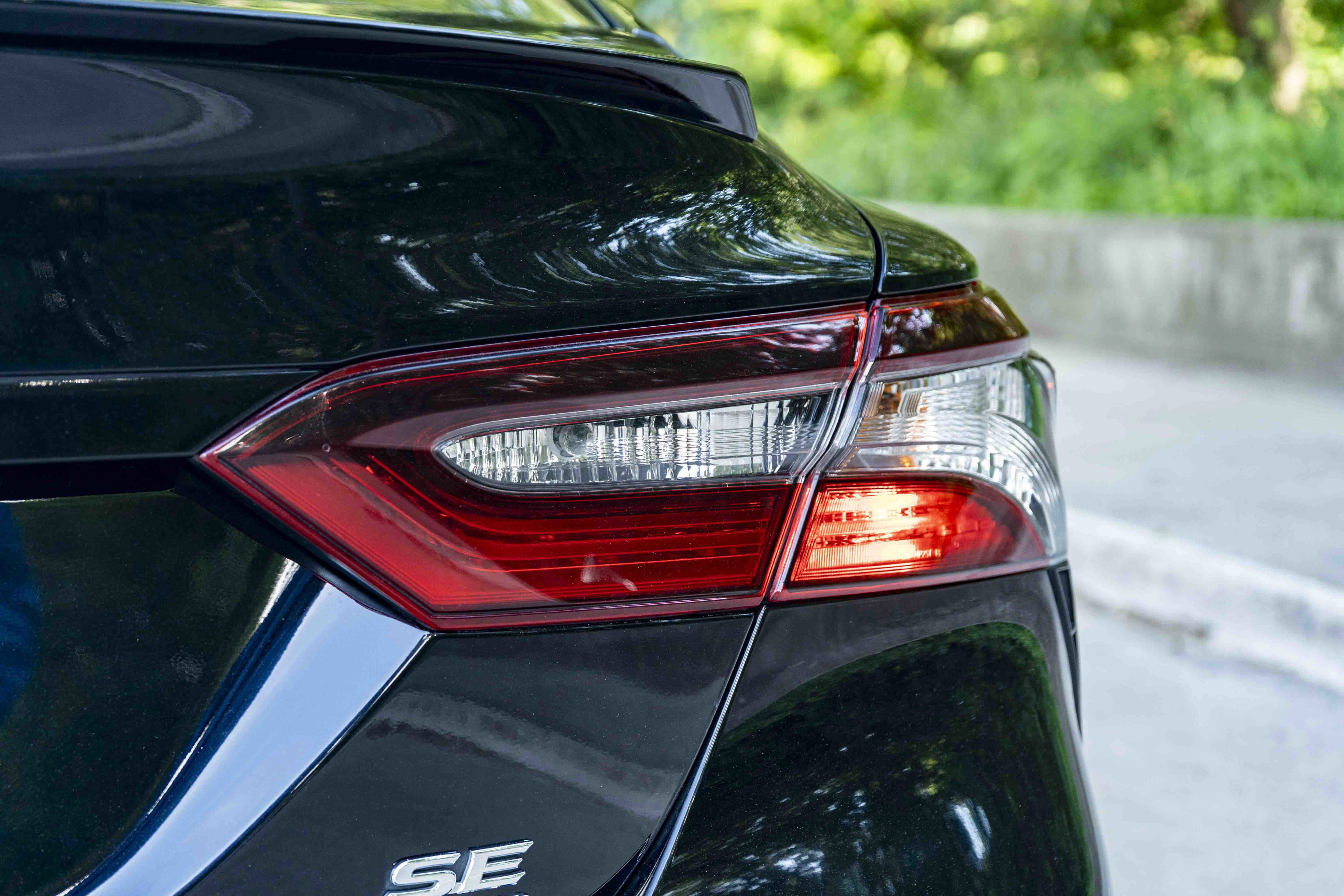 Used 2024 Toyota Camry SE FWD image 13