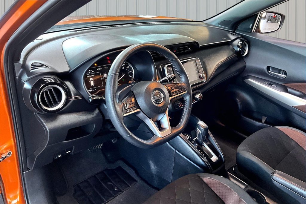 Used 2020 Nissan Kicks SR w/ Exterior Package FWD image 16