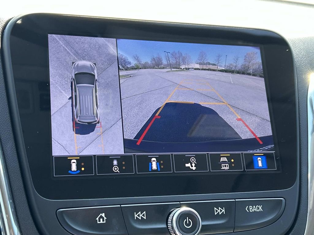 Used 2022 Chevrolet Equinox LT FWD image 37