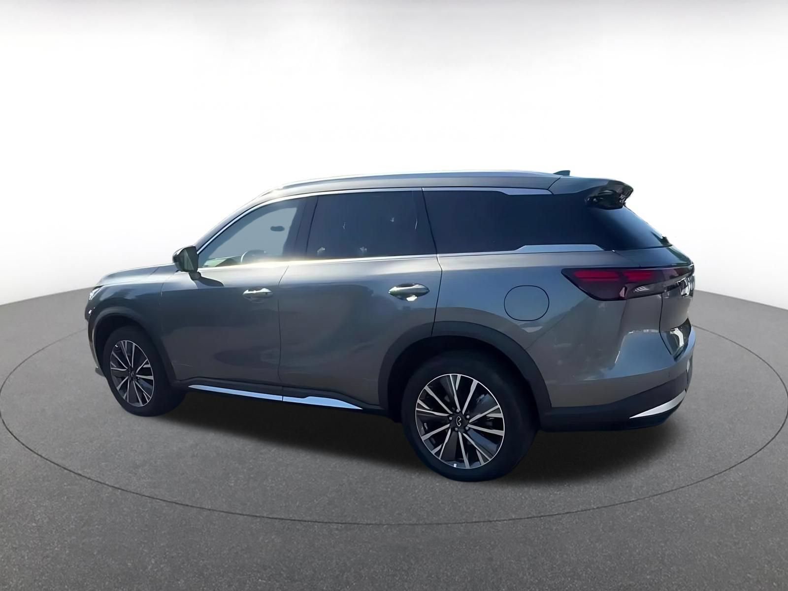 Used 2026 INFINITI QX60 Luxe AWD/4WD image 9