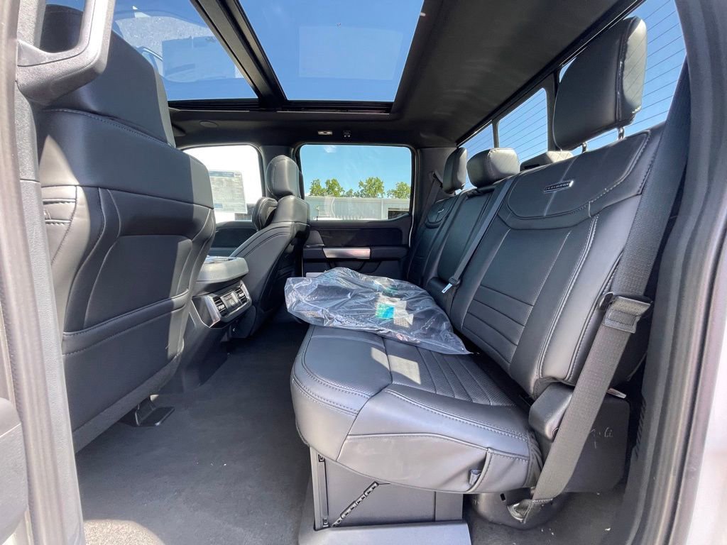 New 2025 Ford F250 Platinum image 17