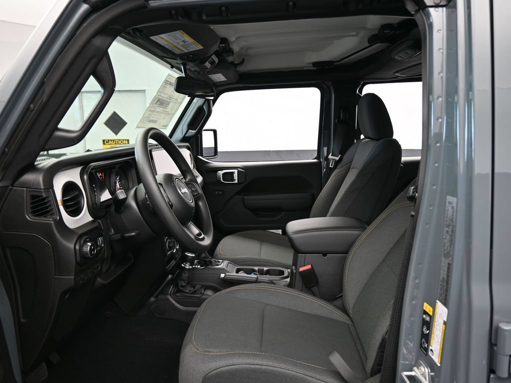 New 2026 Jeep Gladiator Sport AWD/4WD image 11