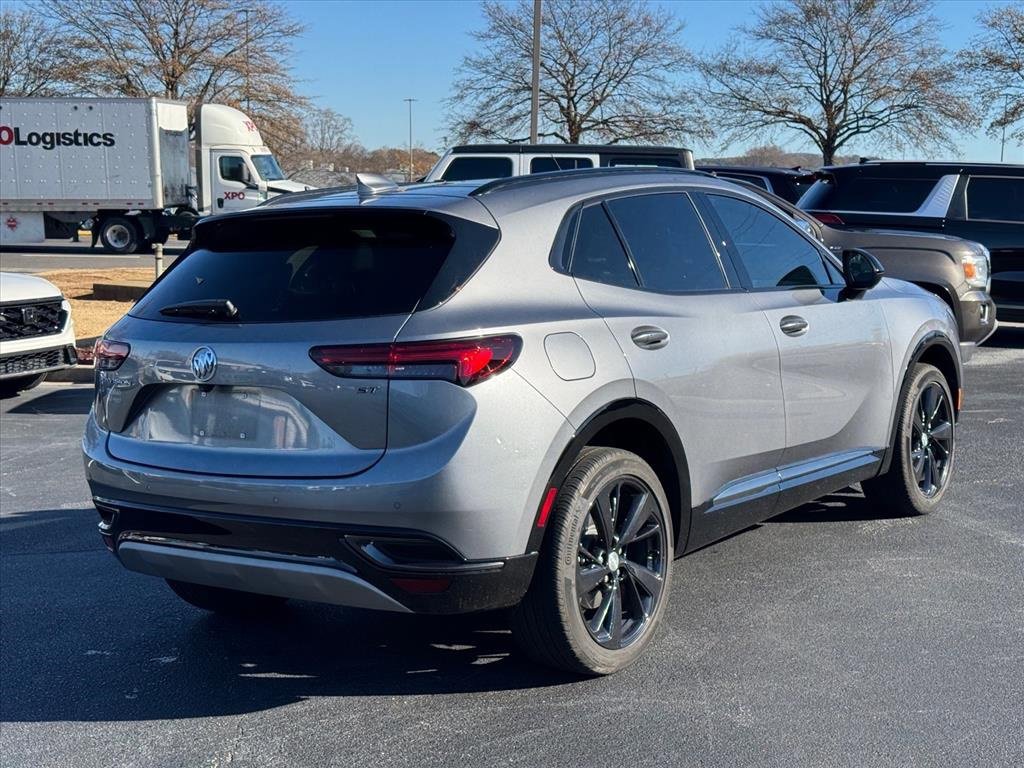 Used 2021 Buick Envision Essence w/ Technology Package I image 3