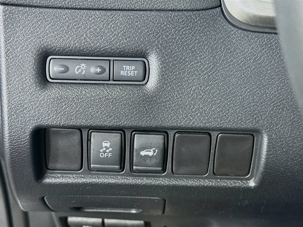 Used 2017 Nissan Murano SL AWD/4WD image 19