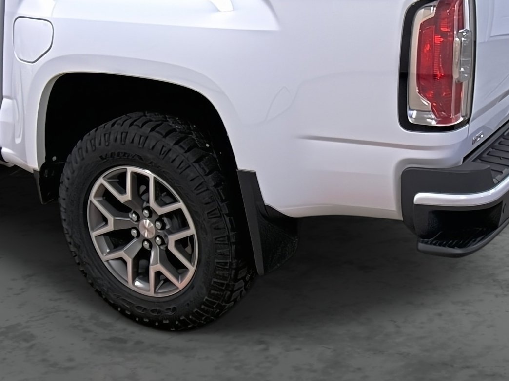 Used 2021 GMC Canyon AT4 w/ Driver Alert Package image 9