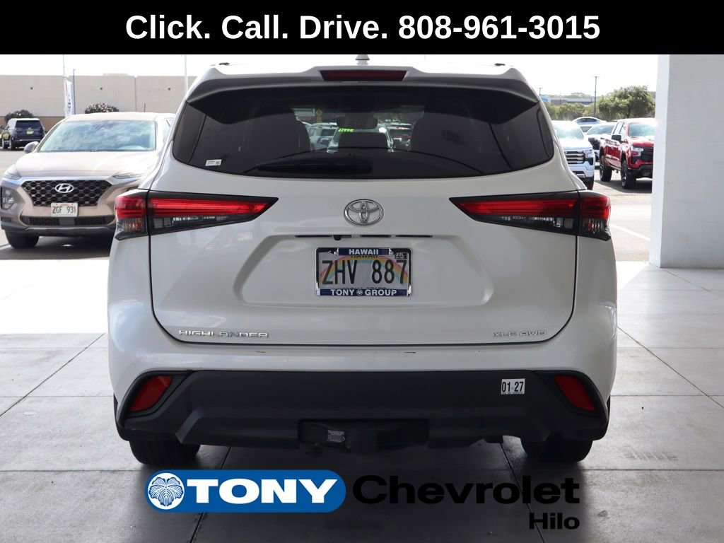 Used 2021 Toyota Highlander XLE image 4