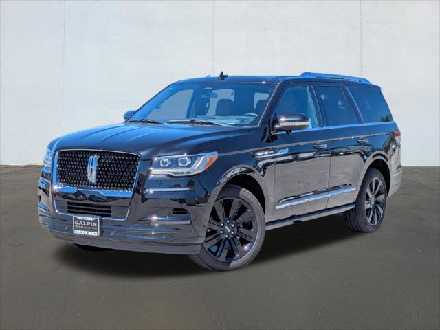 Used 2024 Lincoln Navigator Reserve AWD/4WD image 1