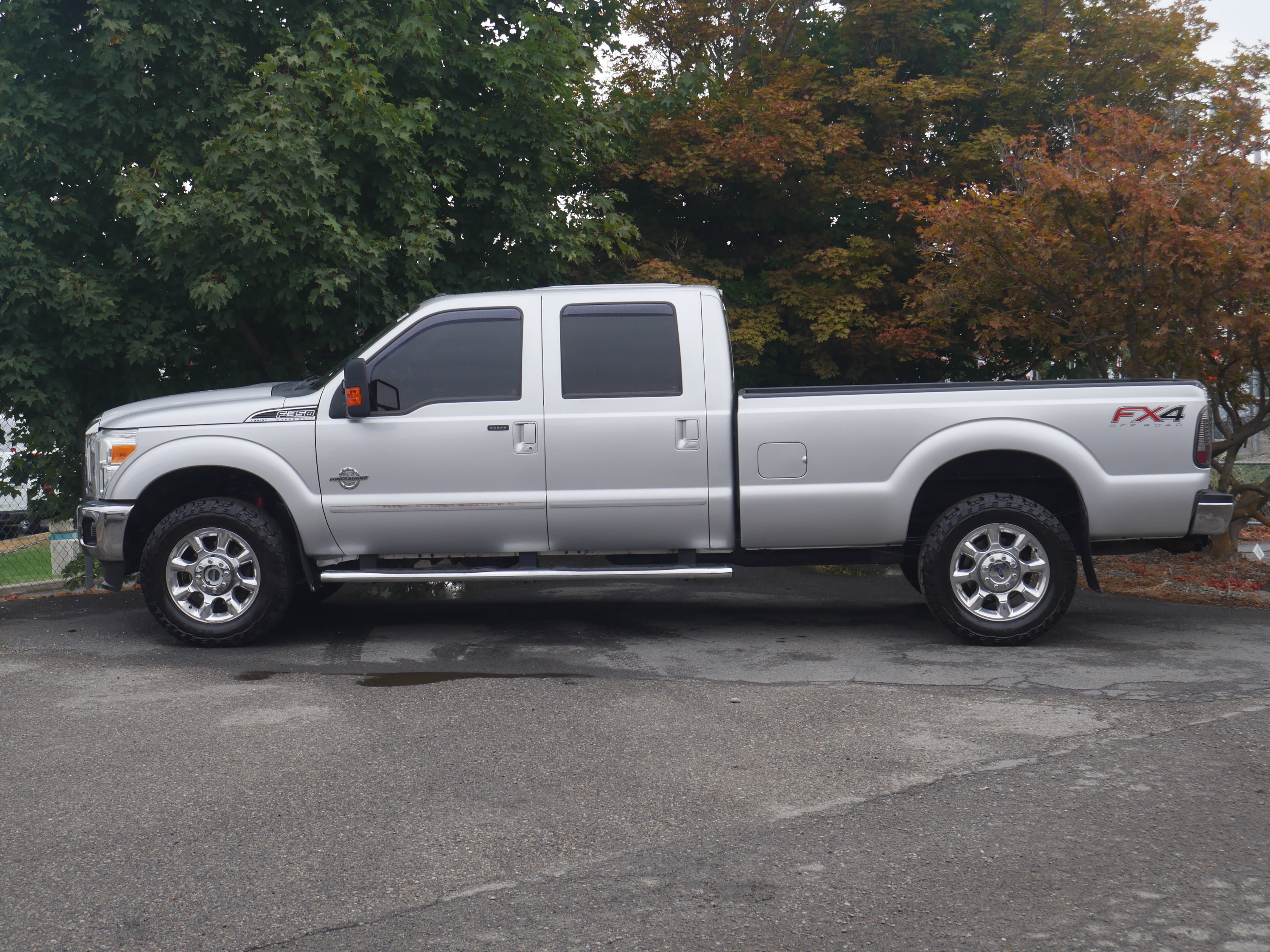 Used 2014 Ford F350 Lariat w/ Lariat Ultimate Package AWD/4WD image 15