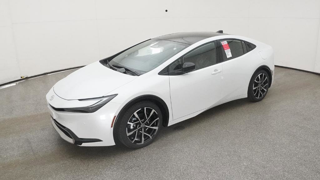 New 2026 Toyota Prius Plug-In Hybrid image 1