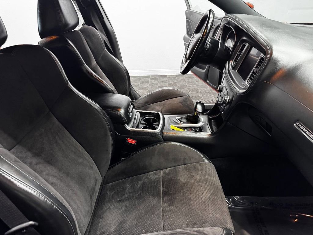 Used 2020 Dodge Charger R/T w/ Plus Group RWD image 54