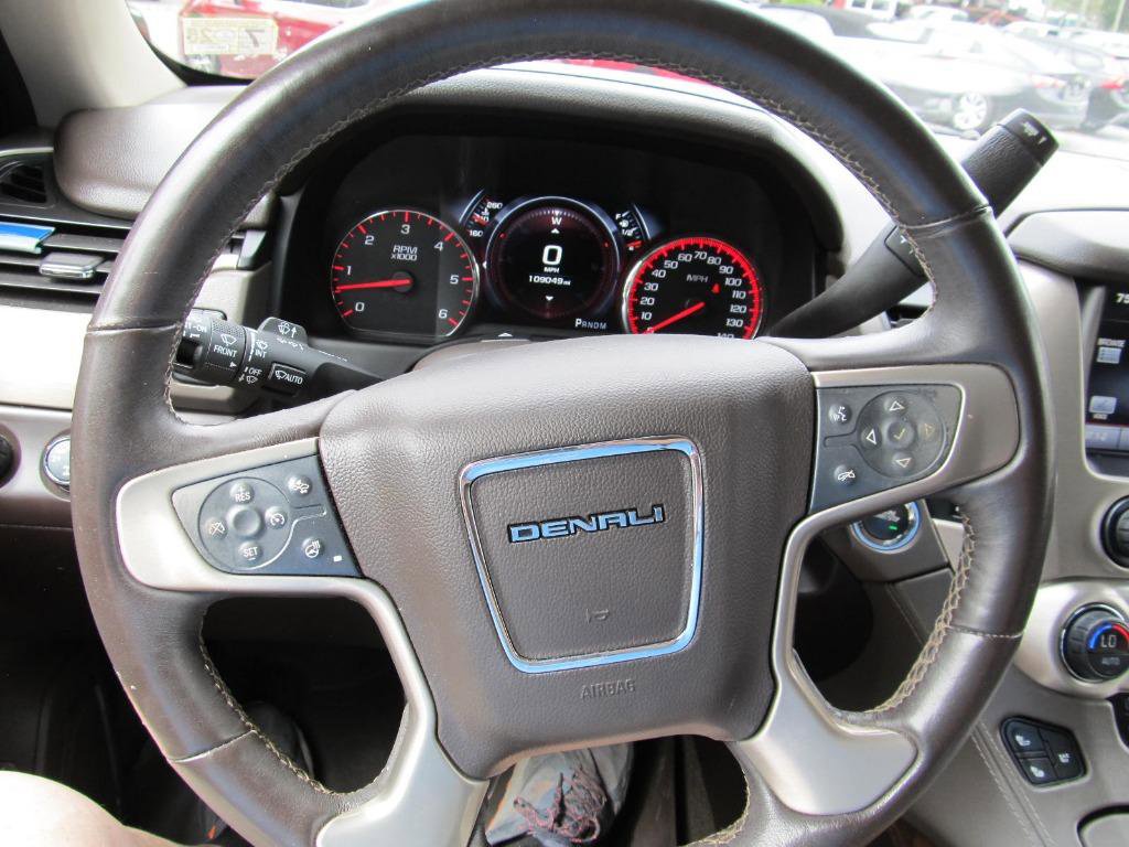 Used 2015 GMC Yukon XL Denali w/ Open Road Package image 56