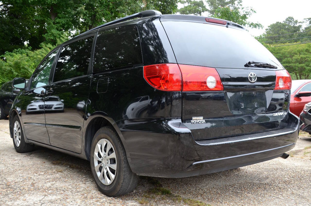Used 2008 Toyota Sienna LE FWD image 6