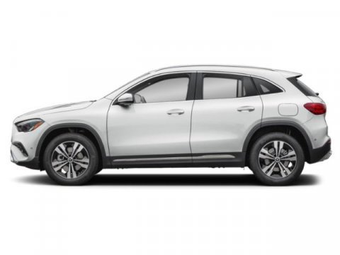 Used 2025 Mercedes-Benz GLA 250 4MATIC image 3