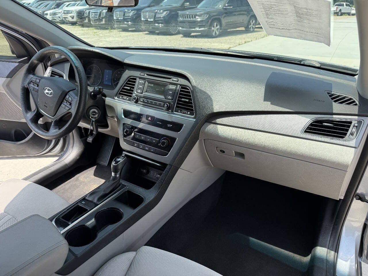 Used 2017 Hyundai Sonata SE FWD image 30