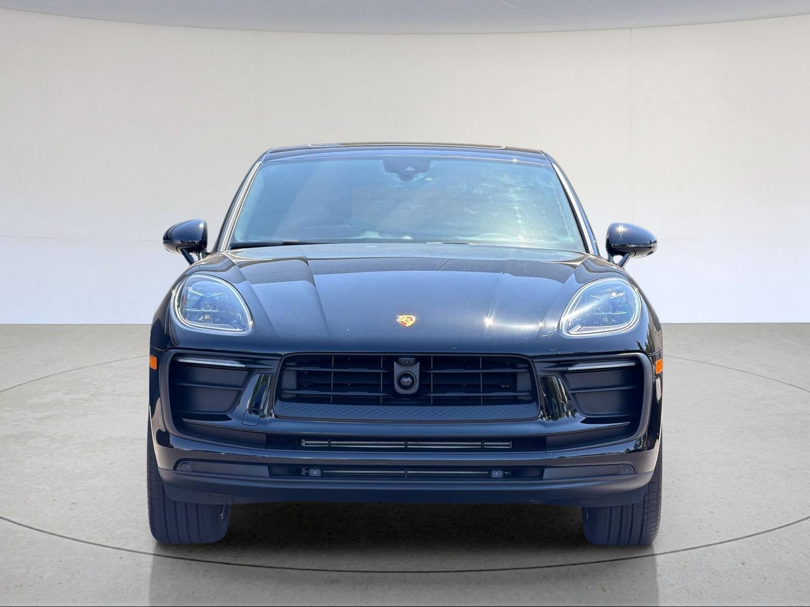 New 2026 Porsche Macan AWD/4WD image 11