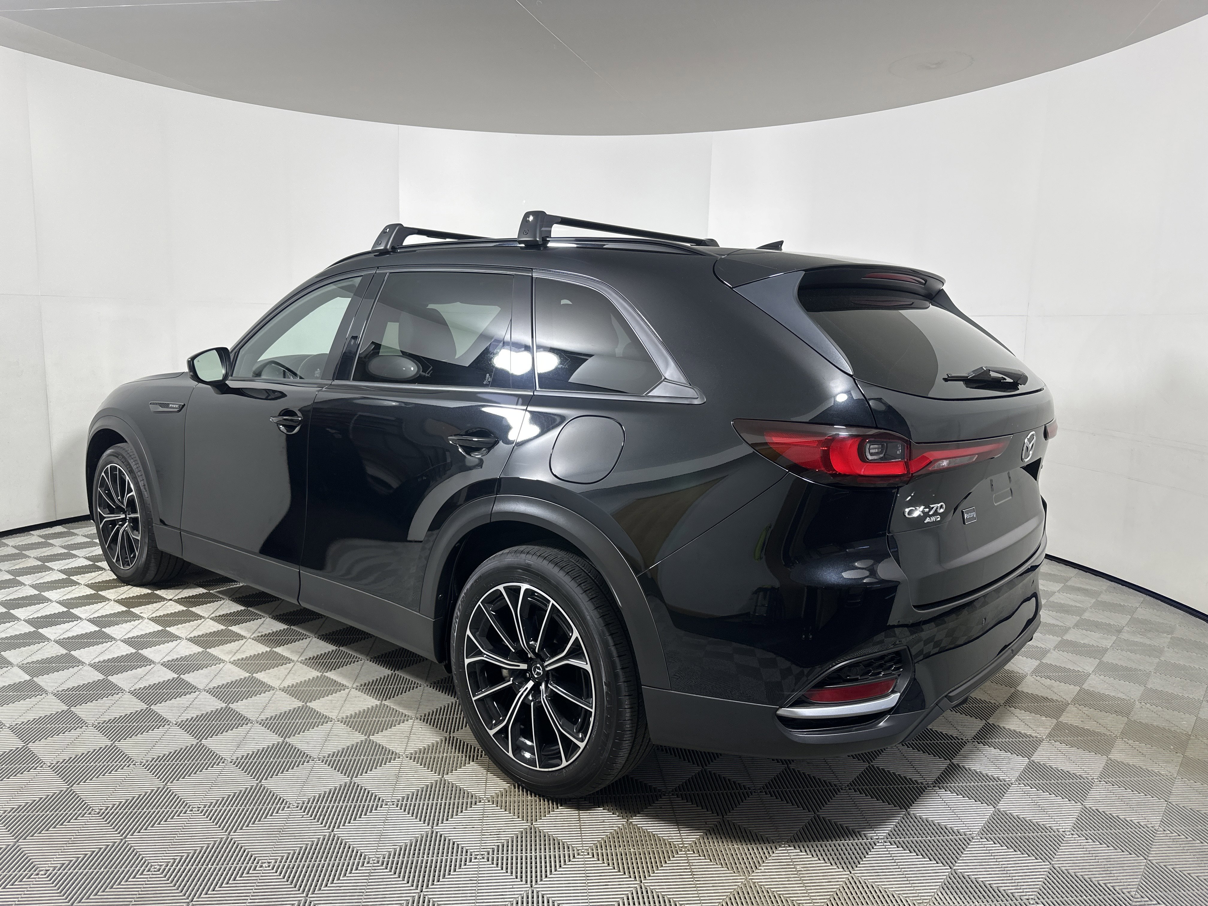 Certified 2025 MAZDA CX-70 Plug-In Hybrid w/ Premium Plus image 5