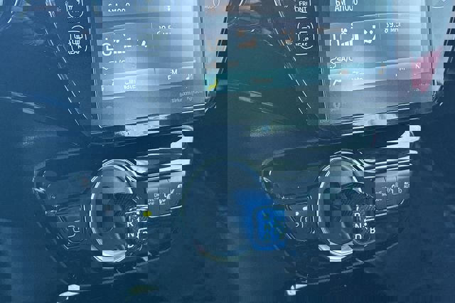 Used 2020 Toyota Prius Prime XLE image 25