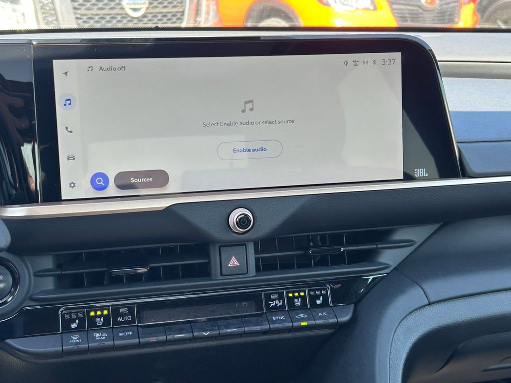 Used 2023 Toyota Crown Platinum image 20